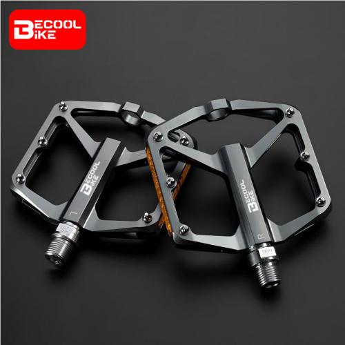Bicycle Pedals Save Effort Aluminum Alloy Anti-slip MTB Road Mountain Reflective Bearing Cycling Pedals Bike Accessory BC-PD521